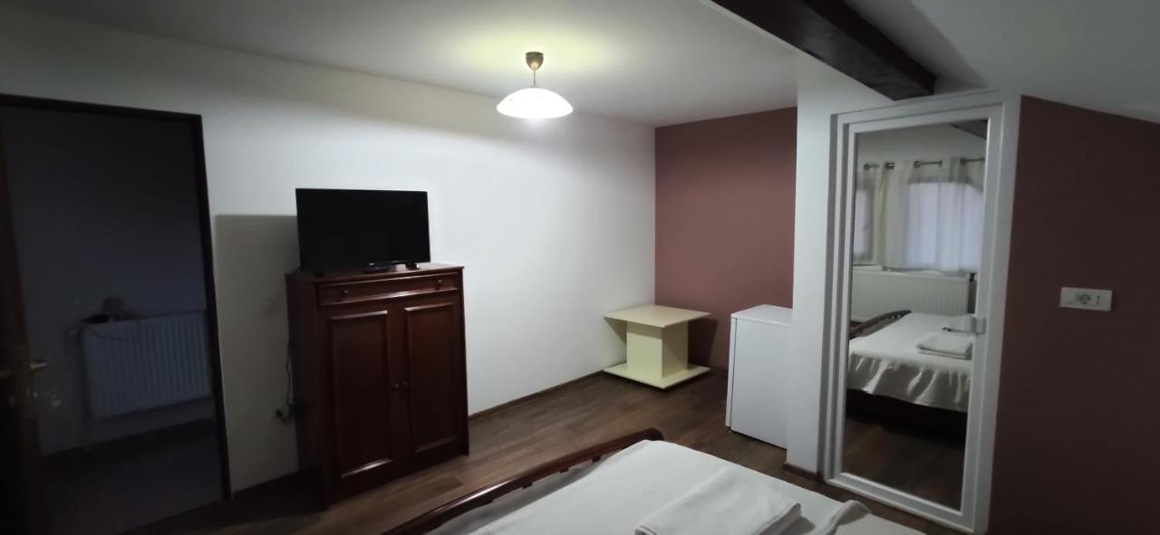 Casa Orsi Apartment ทูร์ดา ภายนอก รูปภาพ